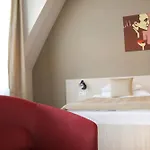 1.republic 4* Prag