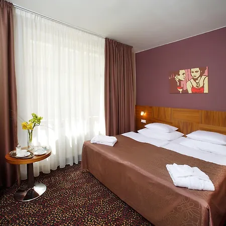 1.republic Praag