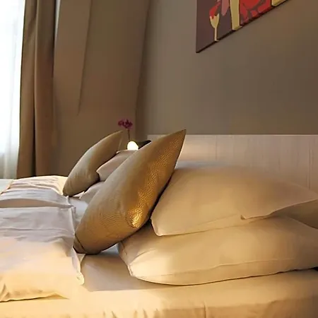 Hotel 1.republic