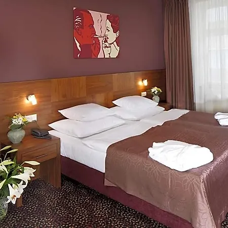 Hotel 1.republic 4*