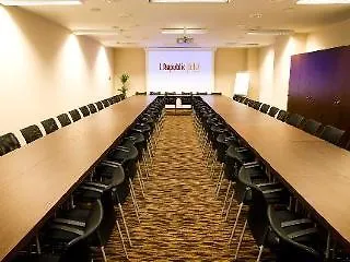 1共和国酒店 4*
