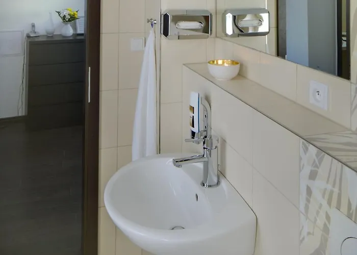 1.republic Szálloda 4*